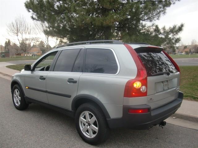 Volvo XC90 2004 photo 2