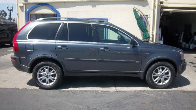 Volvo XC90 2005 photo 2