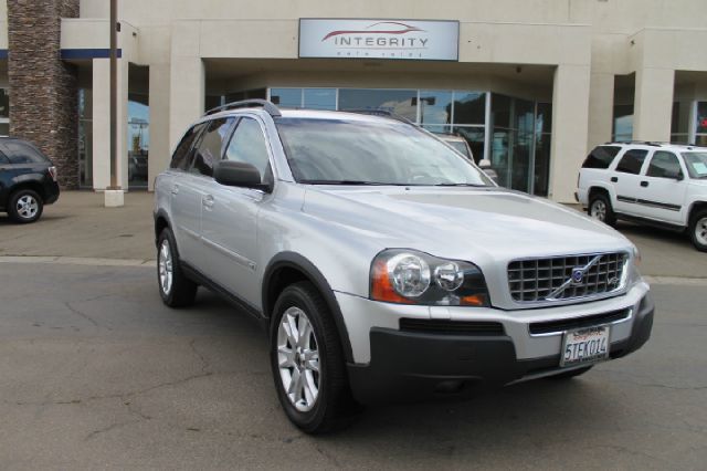Volvo XC90 2005 photo 2