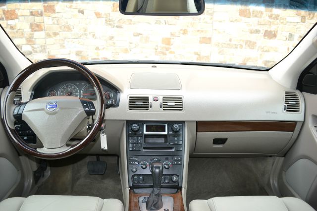 Volvo XC90 2005 photo 3