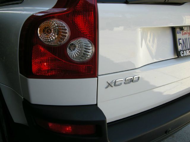 Volvo XC90 2005 photo 10