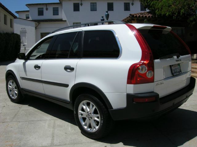 Volvo XC90 2005 photo 16