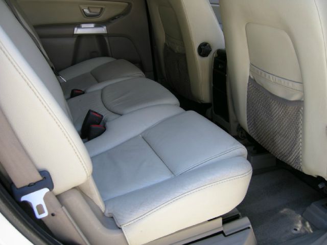 Volvo XC90 2005 photo 23