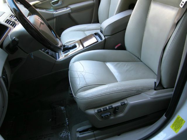 Volvo XC90 2005 photo 34