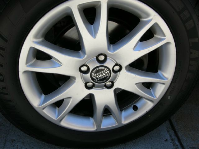 Volvo XC90 2005 photo 9