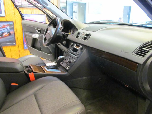 Volvo XC90 2006 photo 11