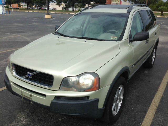 Volvo XC90 2006 photo 2