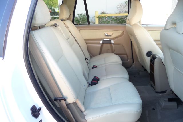 Volvo XC90 2007 photo 19