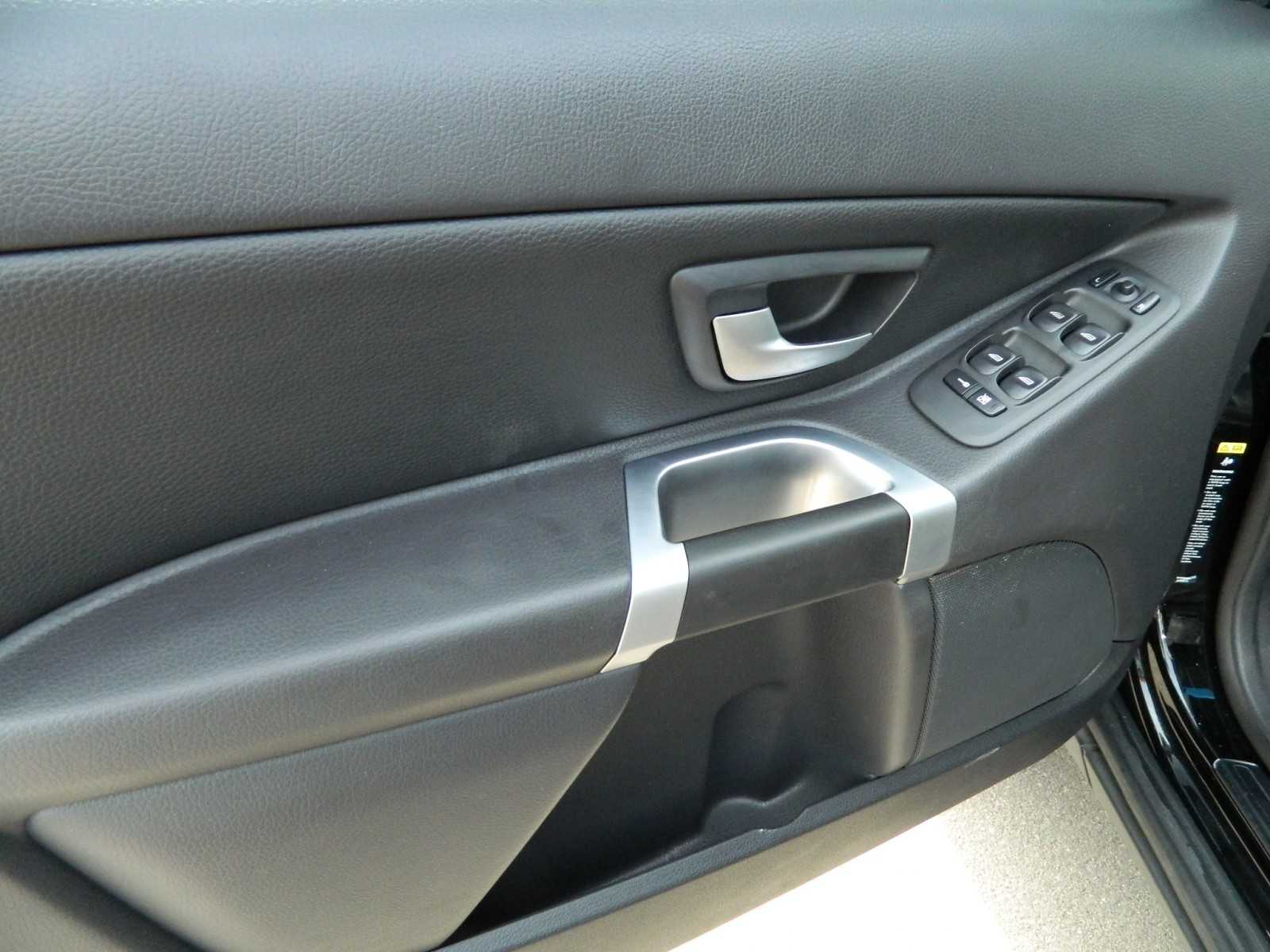 Volvo XC90 2009 photo 3