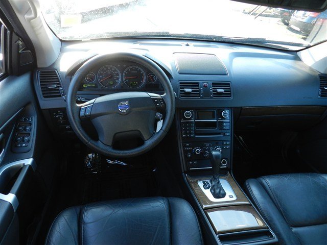 Volvo XC90 2009 photo 4