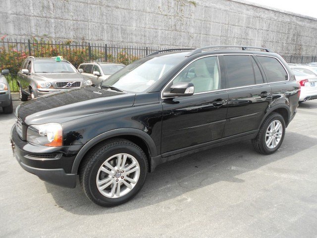 Volvo XC90 Base Unspecified