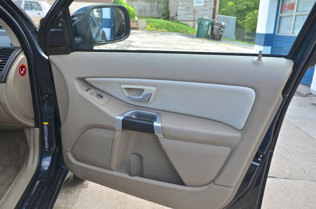 Volvo XC90 2009 photo 20