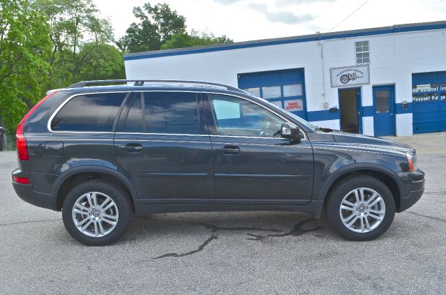 Volvo XC90 2009 photo 8