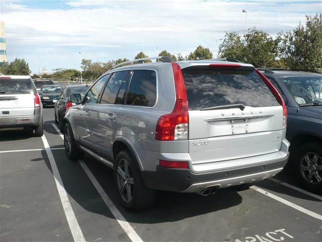 Volvo XC90 2010 photo 4