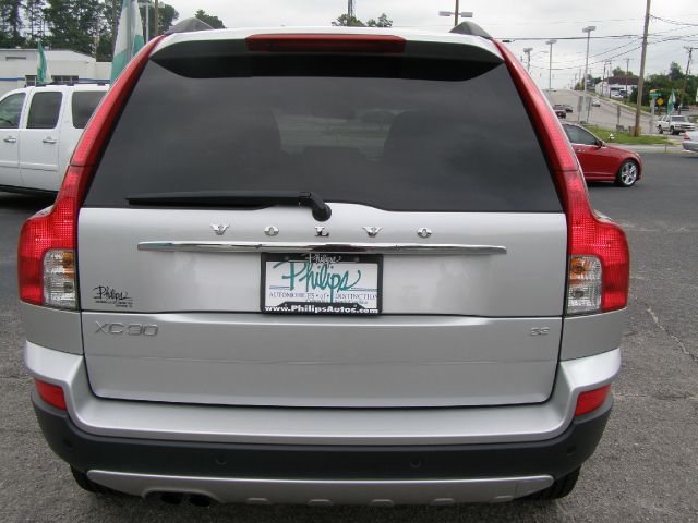 Volvo XC90 2010 photo 2