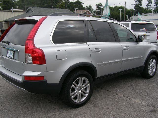 Volvo XC90 2010 photo 4