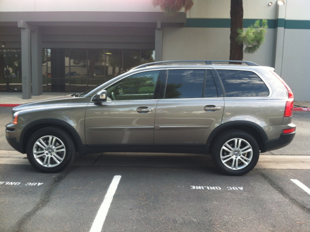 Volvo XC90 2010 photo 3