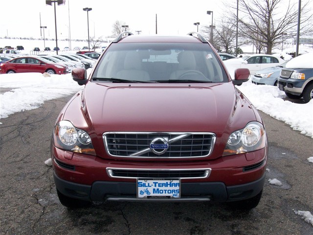 Volvo XC90 2011 photo 1