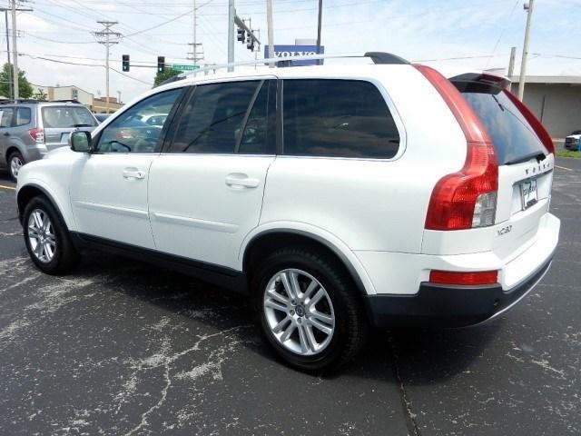 Volvo XC90 2011 photo 2