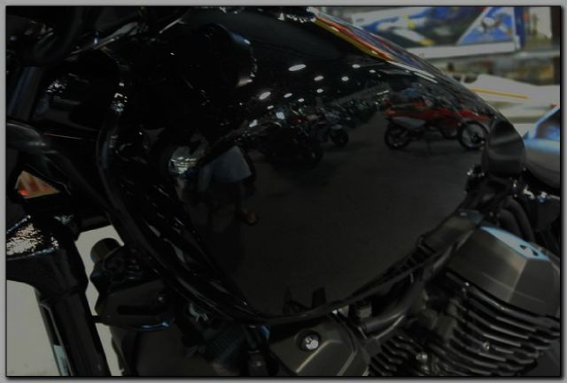 YAMAHA Bolt 2014 photo 2