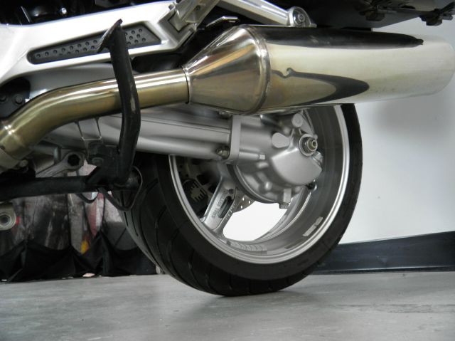 YAMAHA FJR 1300A 2008 photo 15