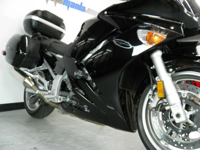 YAMAHA FJR 1300A 2008 photo 18