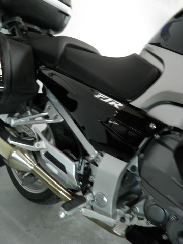 YAMAHA FJR 1300A 2008 photo 20
