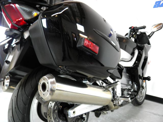 YAMAHA FJR 1300A 2008 photo 24