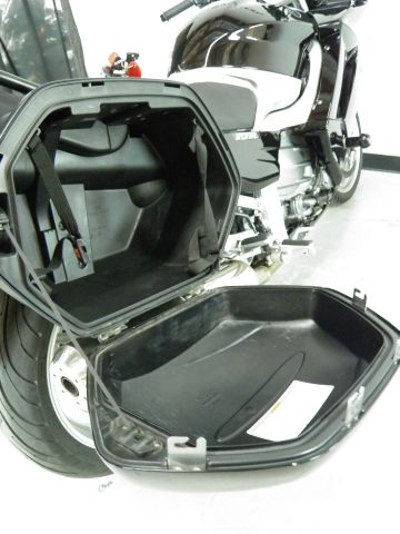 YAMAHA FJR 1300A 2008 photo 27