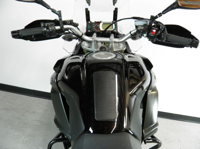 YAMAHA FJR 1300A 2012 photo 5