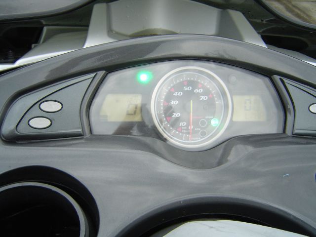 YAMAHA FX1100A-E 2006 photo 2
