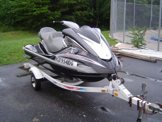 YAMAHA FX1100A-E 2006 photo 4