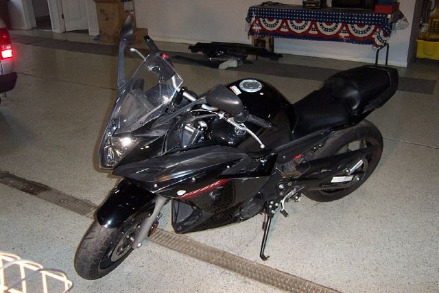 YAMAHA FZ6R 2009 photo 3