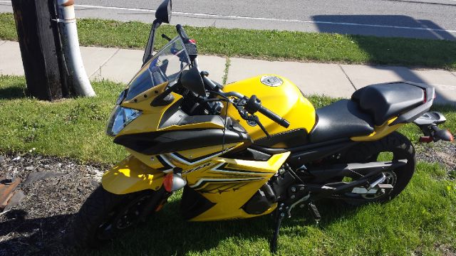 YAMAHA FZ6R 2009 photo 1