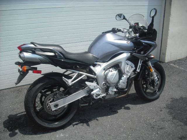 YAMAHA FZ 6 2005 photo 1