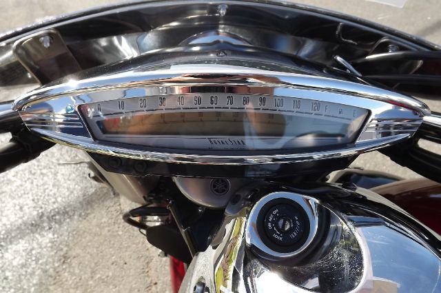 YAMAHA INTRUDER 2007 photo 1