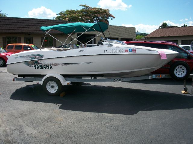 YAMAHA LS 2000 Unknown Boat