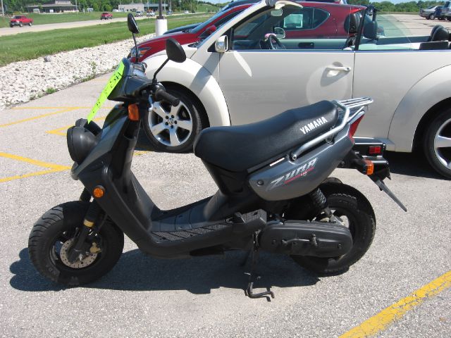 YAMAHA Moped 2005 photo 5