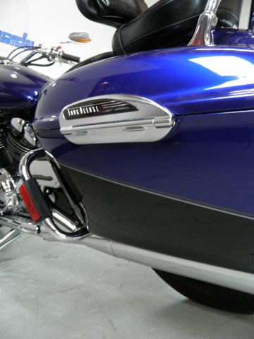 YAMAHA Royal Star Tour Deluxe 2008 photo 5