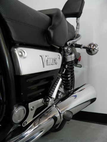 YAMAHA V-Max 2004 photo 13