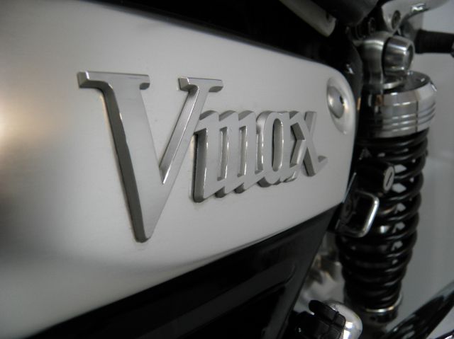 YAMAHA V-Max 2004 photo 31