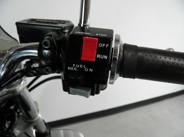 YAMAHA V-Max 2004 photo 6