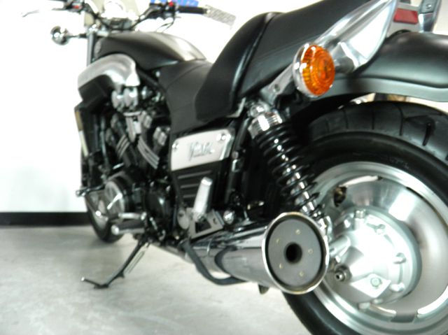YAMAHA V-Max 2004 photo 7