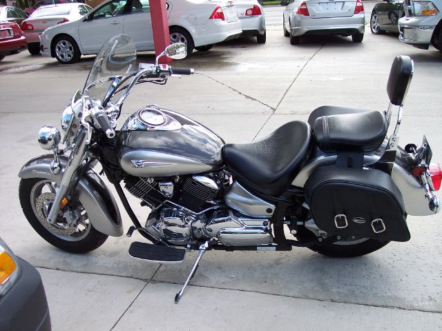 YAMAHA V-STAR 2007 photo 9