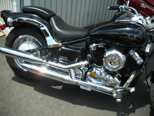 YAMAHA V-STAR 650 2002 photo 3