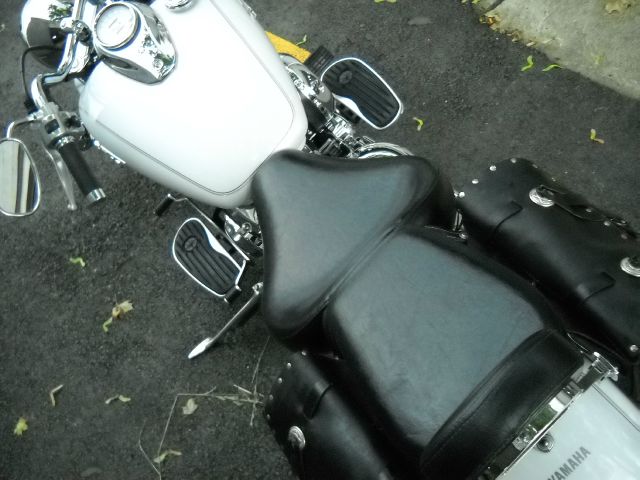 YAMAHA V-STAR 650 2007 photo 4
