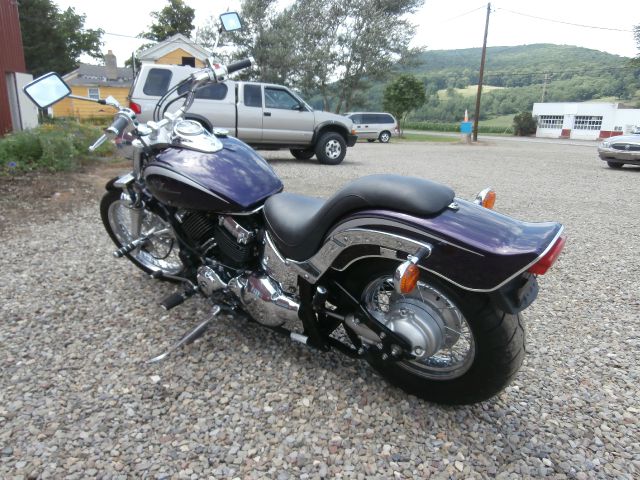 YAMAHA V-STAR 2002 photo 1