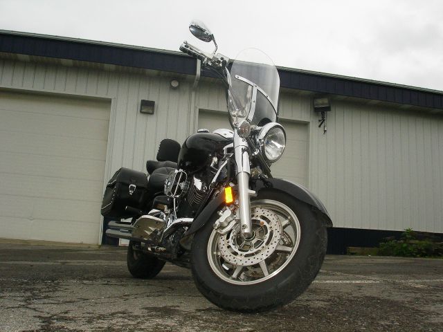 YAMAHA V-Star 1100 2006 photo 1