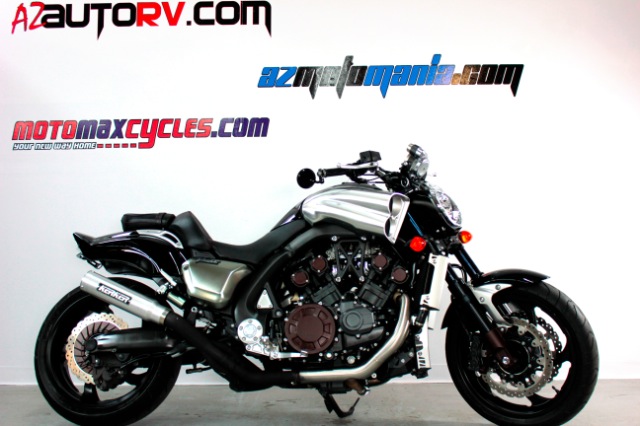 YAMAHA Vmax 2009 photo 3