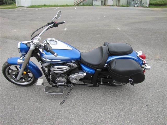 YAMAHA VStar 2009 photo 2